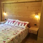 Romantiche Orobie فندق مبيت وإفطار Bordogna